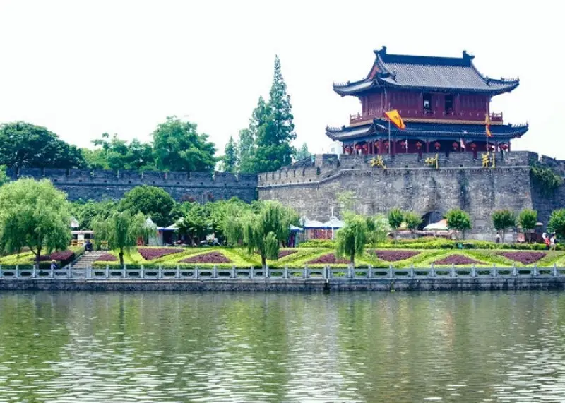 Hồ Bắc Trung Quốc, nơi trầm t&iacute;ch văn h&oacute;a c&oacute; d&ograve;ng Dương Tử đổ qua 14