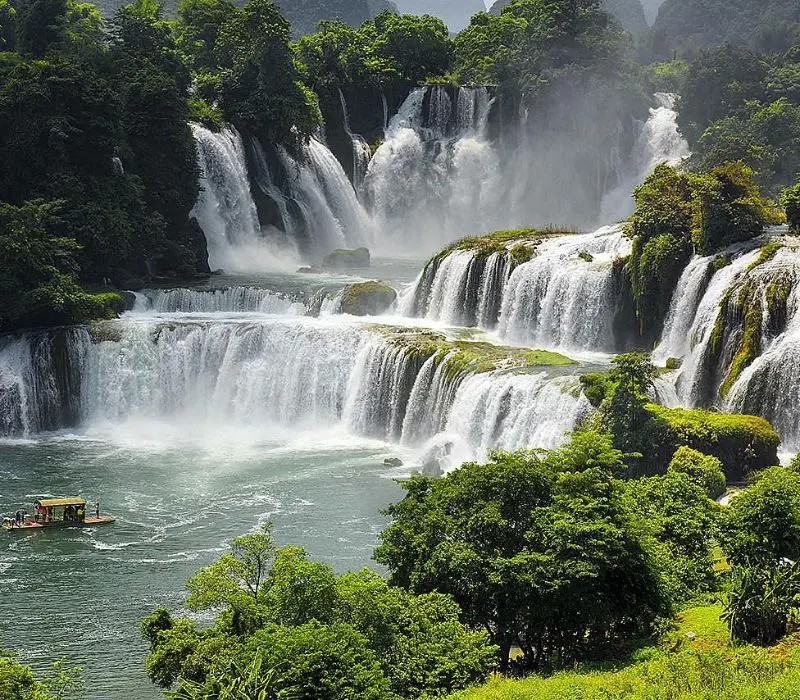 Th&aacute;i B&igrave;nh Cổ Trấn, vẻ đẹp mang đậm n&eacute;t truyền thống người Hoa 11