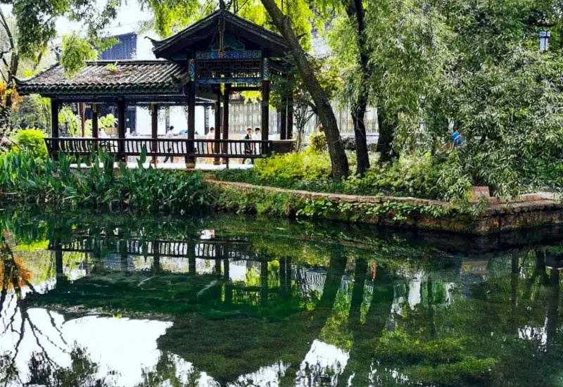 Th&uacute;c H&agrave; cổ trấn: N&eacute;t đẹp thổn thức ng&agrave;n năm tại Lệ Giang 4
