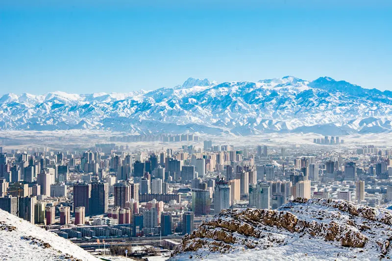 Urumqi: Thủ phủ xinh đẹp của T&acirc;n Cương Trung Quốc 2