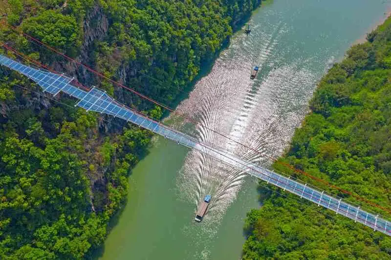 Vũ Lăng Nguy&ecirc;n ti&ecirc;n cảnh trần gian tại Trương Gia Giới 4