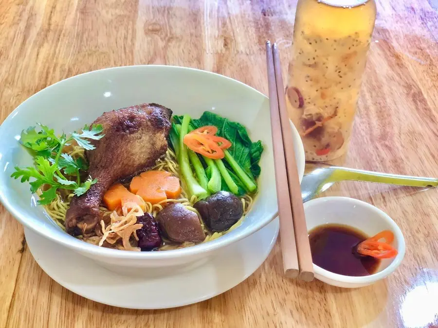 Gh&eacute; Ho&agrave;ng K&yacute; Vĩnh Long, thưởng thức ẩm thực bồi bổ sức khỏe 8