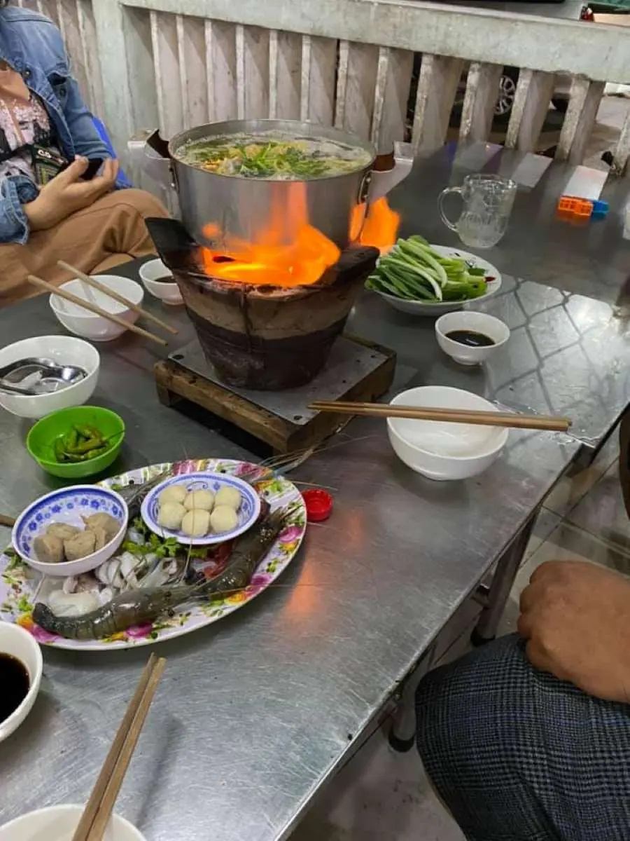 Trải nghiệm lẩu T&agrave;i C&oacute;, nh&agrave; h&agrave;ng nổi tiếng với nhiều m&oacute;n ăn hấp dẫn 4