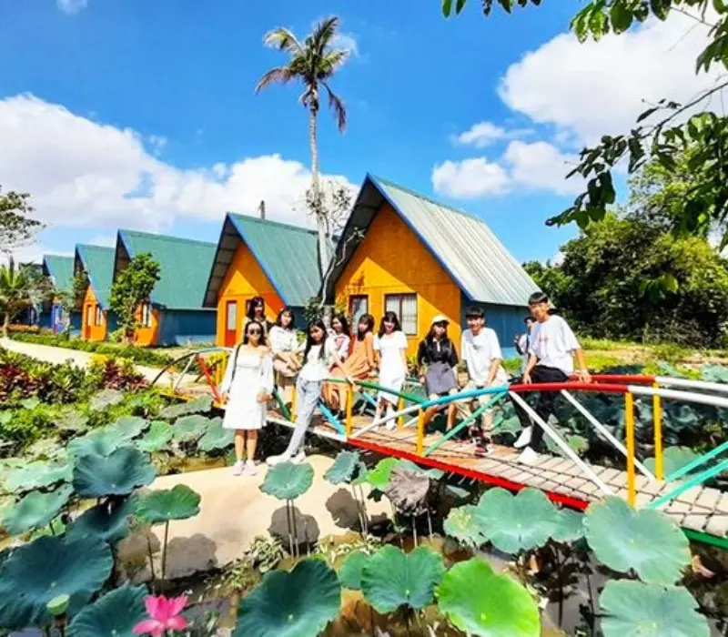 Lưu ngay 11 địa điểm du lịch Vĩnh Long siêu hấp dẫn