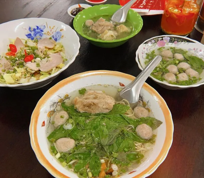 Ăn gì ở Vũng Tàu và top 10 món ngon nức ti&ecirc;́ng kh&ocirc;ng th&ecirc;̉ bỏ lỡ 8