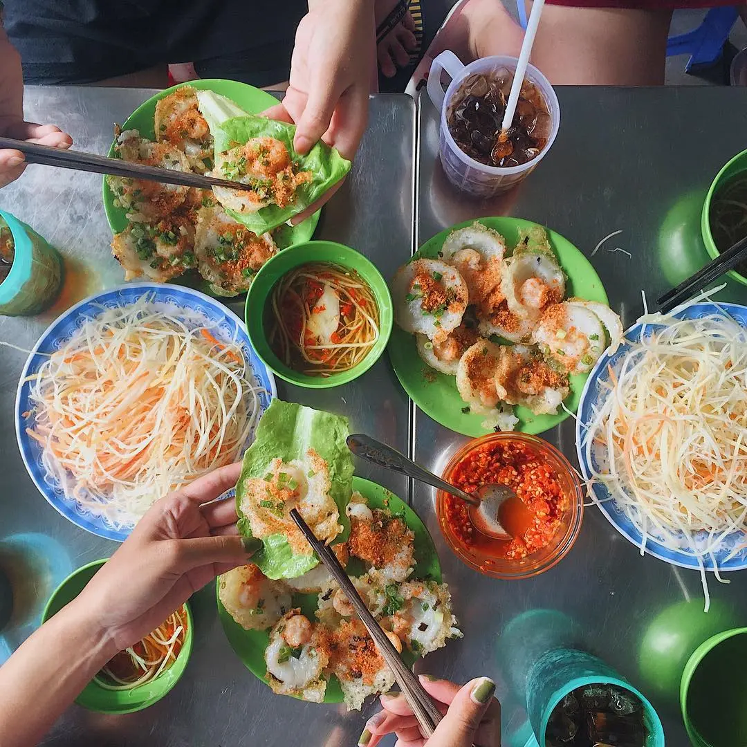 B&aacute;nh khọt Vũng T&agrave;u - Li&ecirc;u xi&ecirc;u trước vị ngon đậm đ&agrave; của m&oacute;n b&aacute;nh khọt 7