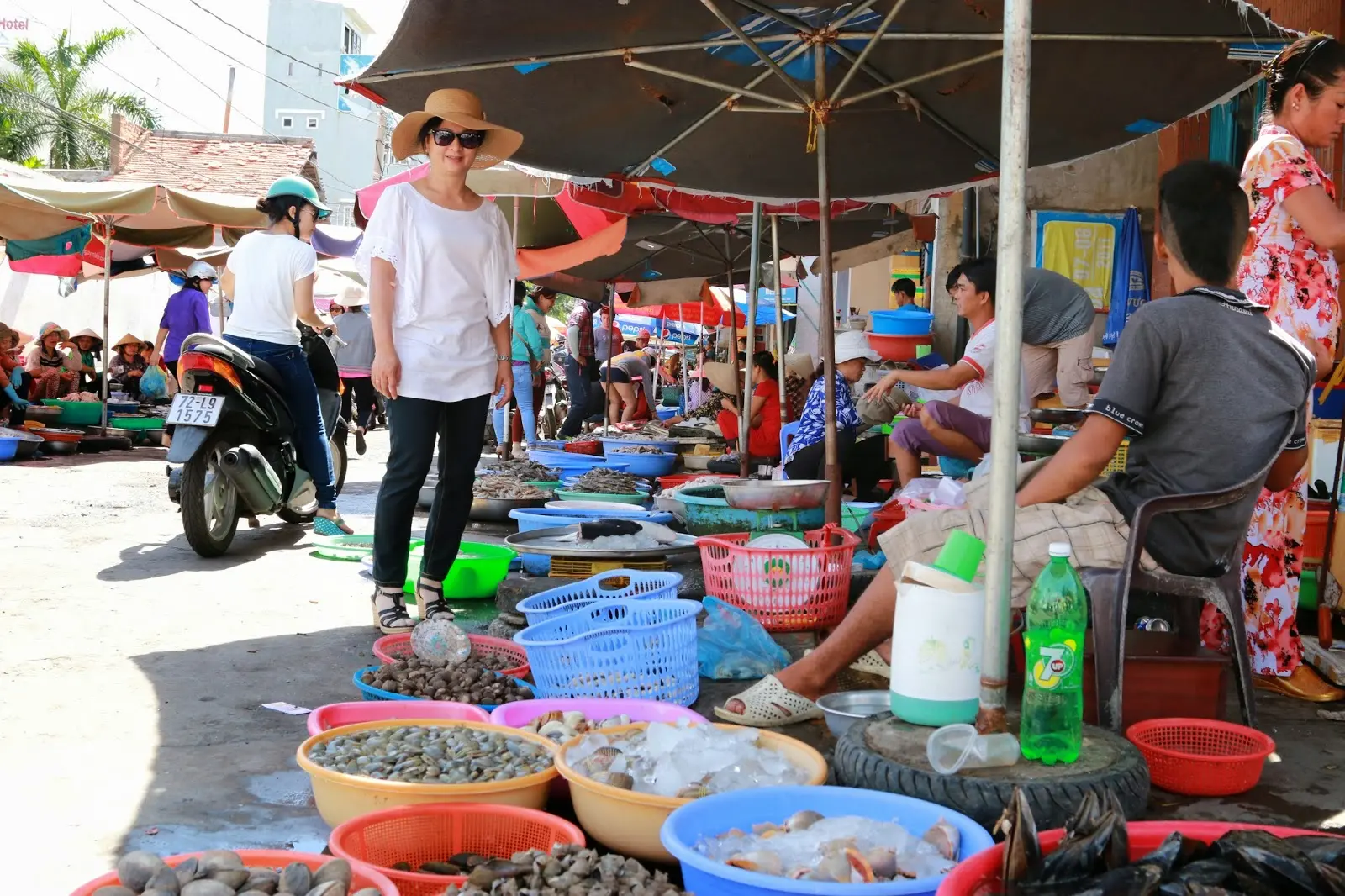 Bỏ t&uacute;i ngay c&aacute;c &ldquo;địa chỉ v&agrave;ng&rdquo; mua hải sản tươi sống Vũng T&agrave;u d&agrave;nh cho d&acirc;n s&agrave;nh ăn 2