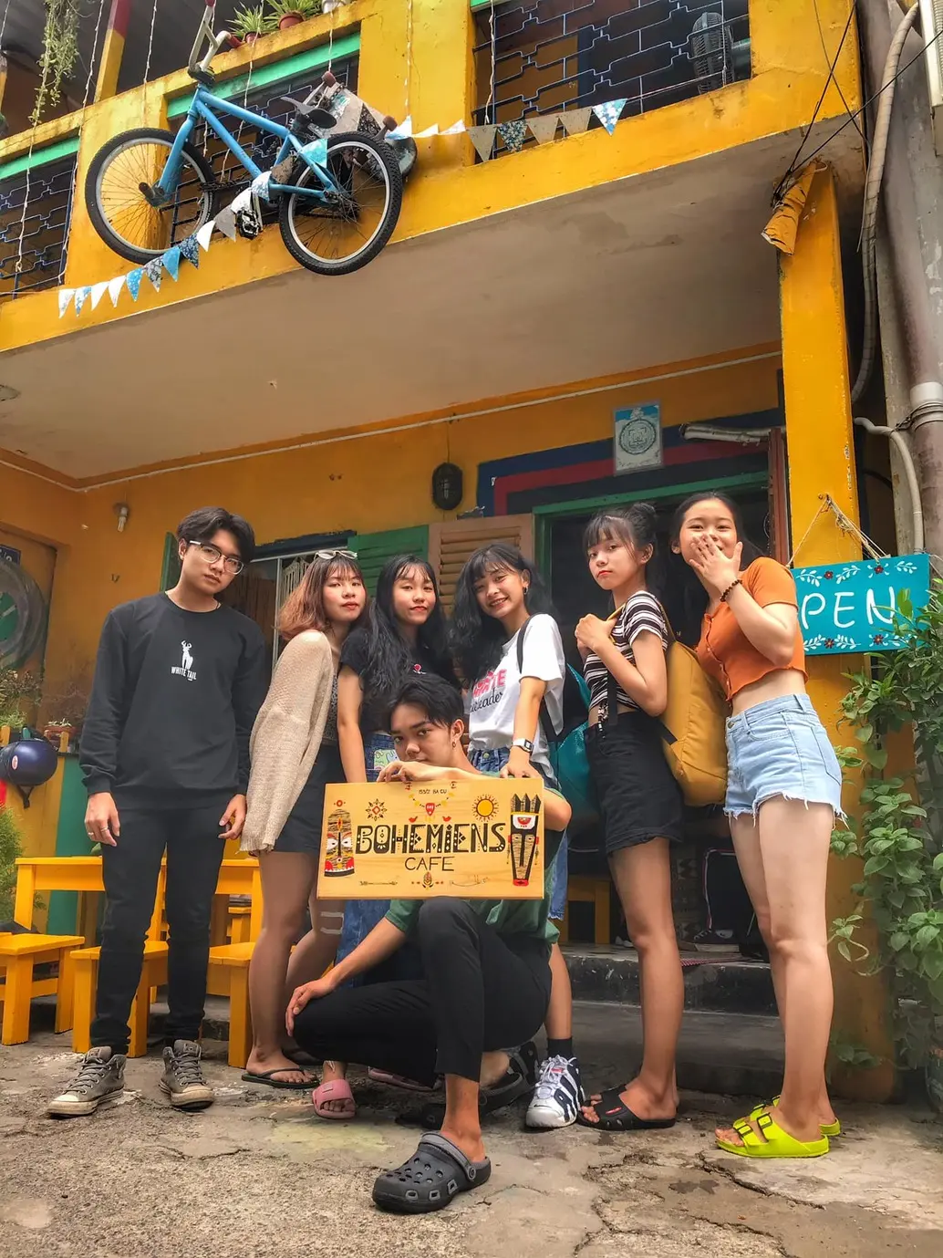 Bohemiens Caf&eacute; &ndash; Phong c&aacute;ch đường phố cực chất tại Vũng T&agrave;u 27