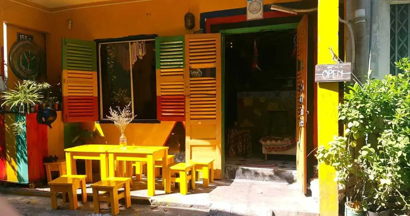 Bohemiens Caf&eacute; &ndash; Phong c&aacute;ch đường phố cực chất tại Vũng T&agrave;u 20
