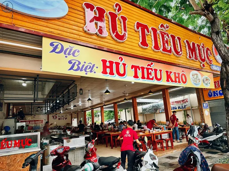 Hủ tiếu mực &Ocirc;ng Mập mang hương vị biển Vũng T&agrave;u đến gần thực kh&aacute;ch 12