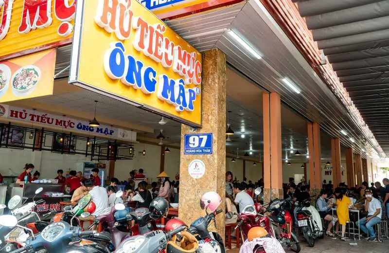 Hủ tiếu mực &Ocirc;ng Mập mang hương vị biển Vũng T&agrave;u đến gần thực kh&aacute;ch 10