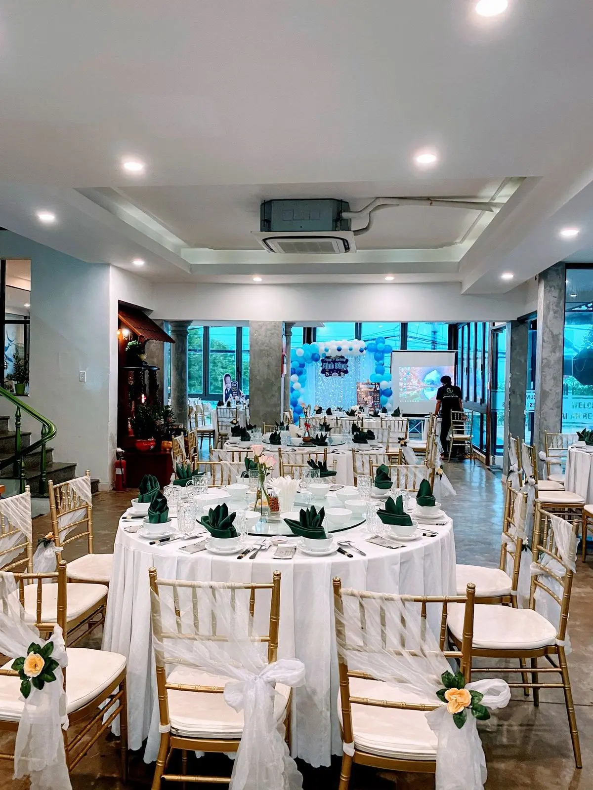 Kh&aacute;m ph&aacute; Happy Forest - Nh&agrave; h&agrave;ng hải sản Hải An nức tiếng Vũng T&agrave;u 9