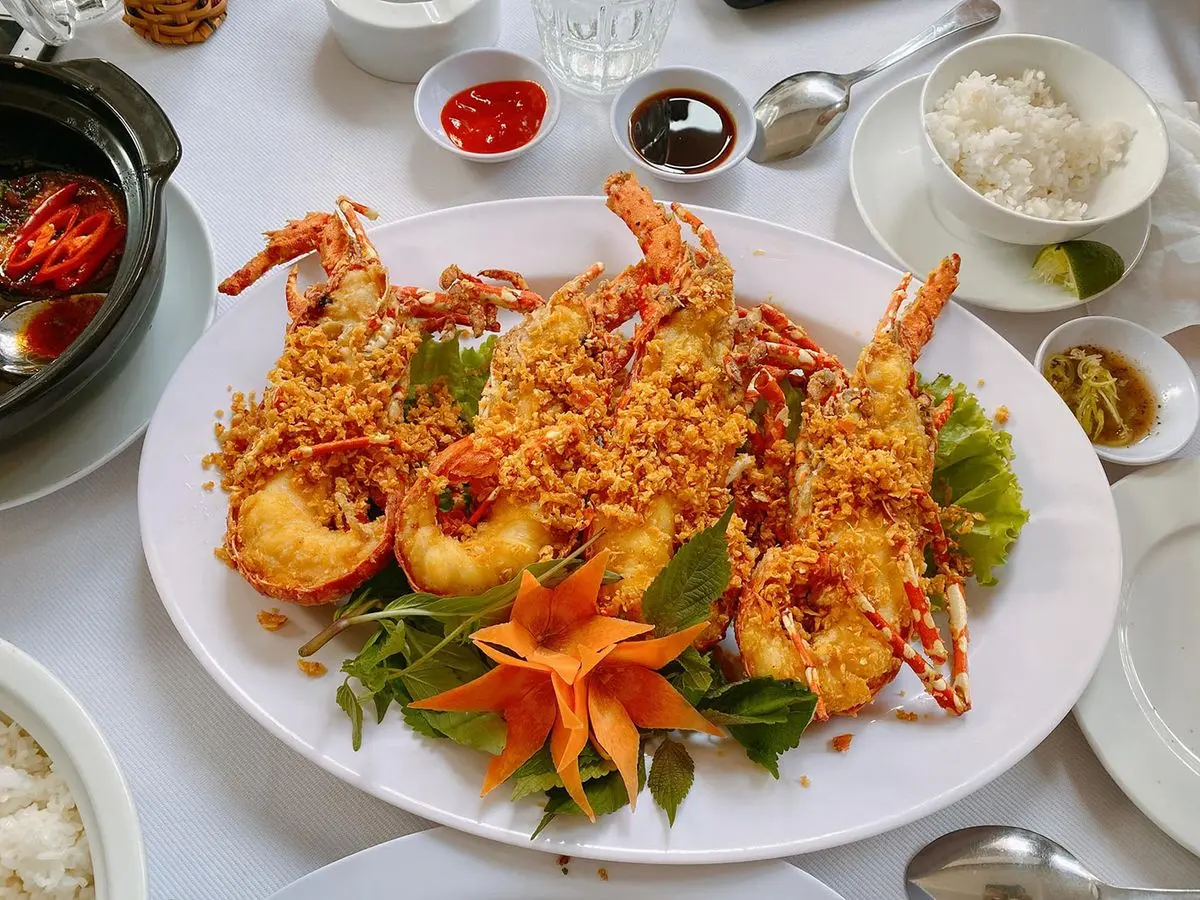 Kh&aacute;m ph&aacute; Happy Forest - Nh&agrave; h&agrave;ng hải sản Hải An nức tiếng Vũng T&agrave;u 4