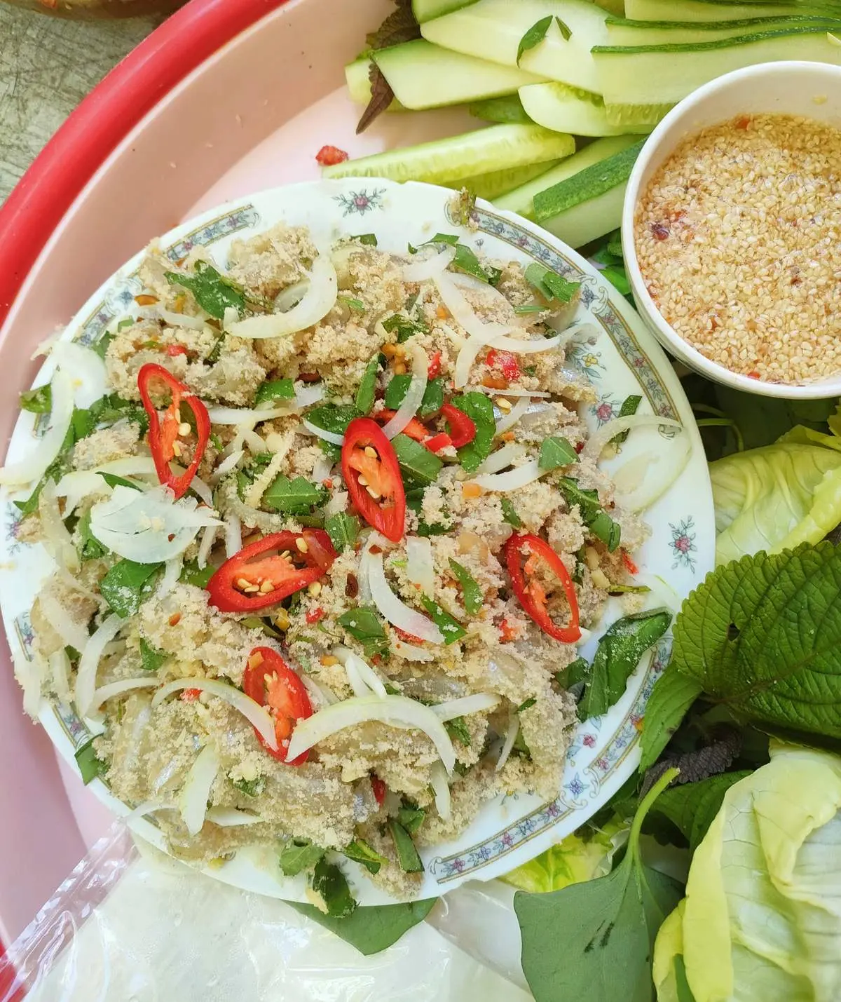 Lập team trải nghiệm hương vị biển cả của m&oacute;n gỏi c&aacute; mai Vũng T&agrave;u ngay th&ocirc;i n&agrave;o 4