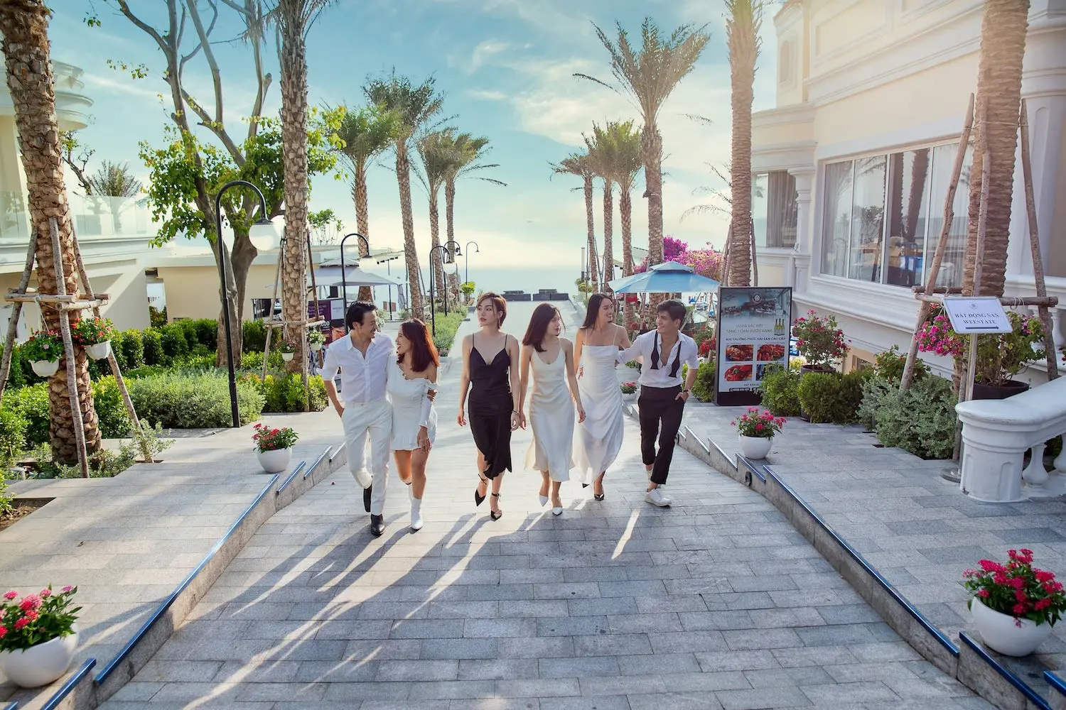 Marina Club Vũng T&agrave;u - Check-in nh&agrave; h&agrave;ng 4 sao view biển chất lừ 3