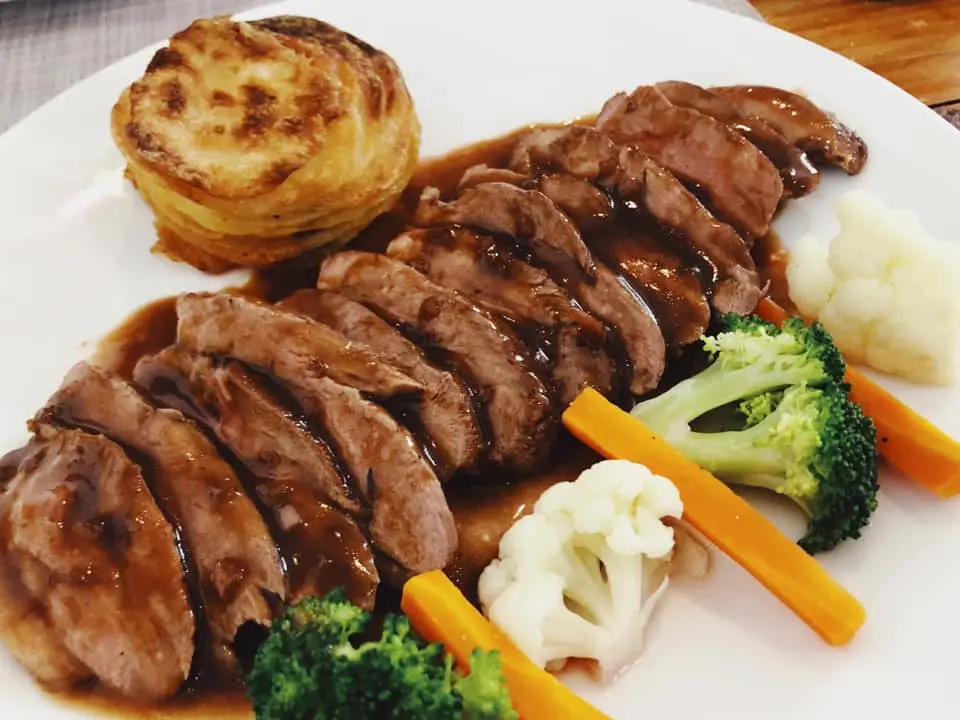 Nh&agrave; h&agrave;ng Don Quijote - Kh&aacute;m ph&aacute; nh&agrave; h&agrave;ng Ph&aacute;p ngon, chuẩn trời &Acirc;u ở Vũng T&agrave;u 4