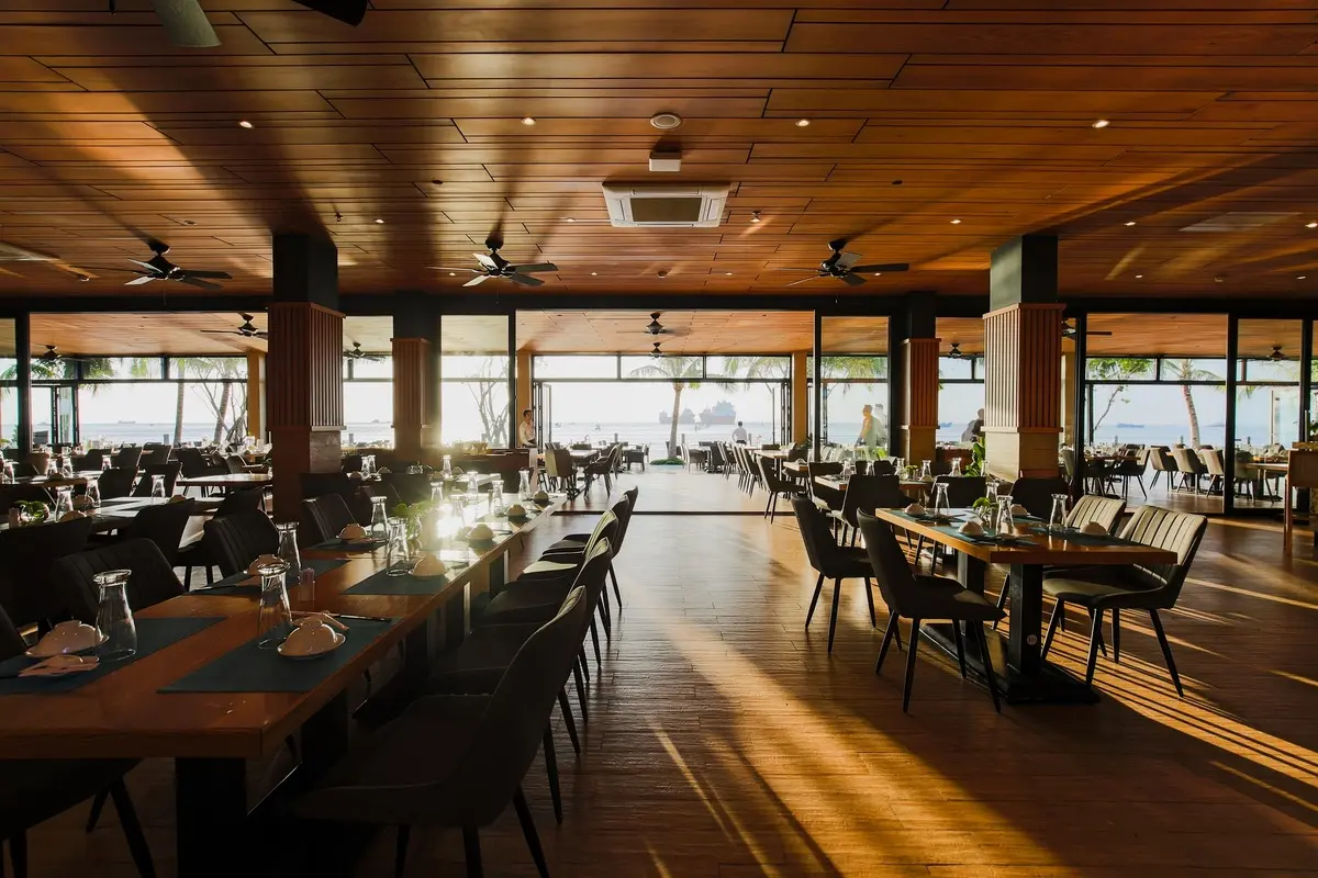 Ocean Bay Seafood Restaurant - Nh&agrave; h&agrave;ng n&ecirc;n gh&eacute; qua khi đến Vũng T&agrave;u 14