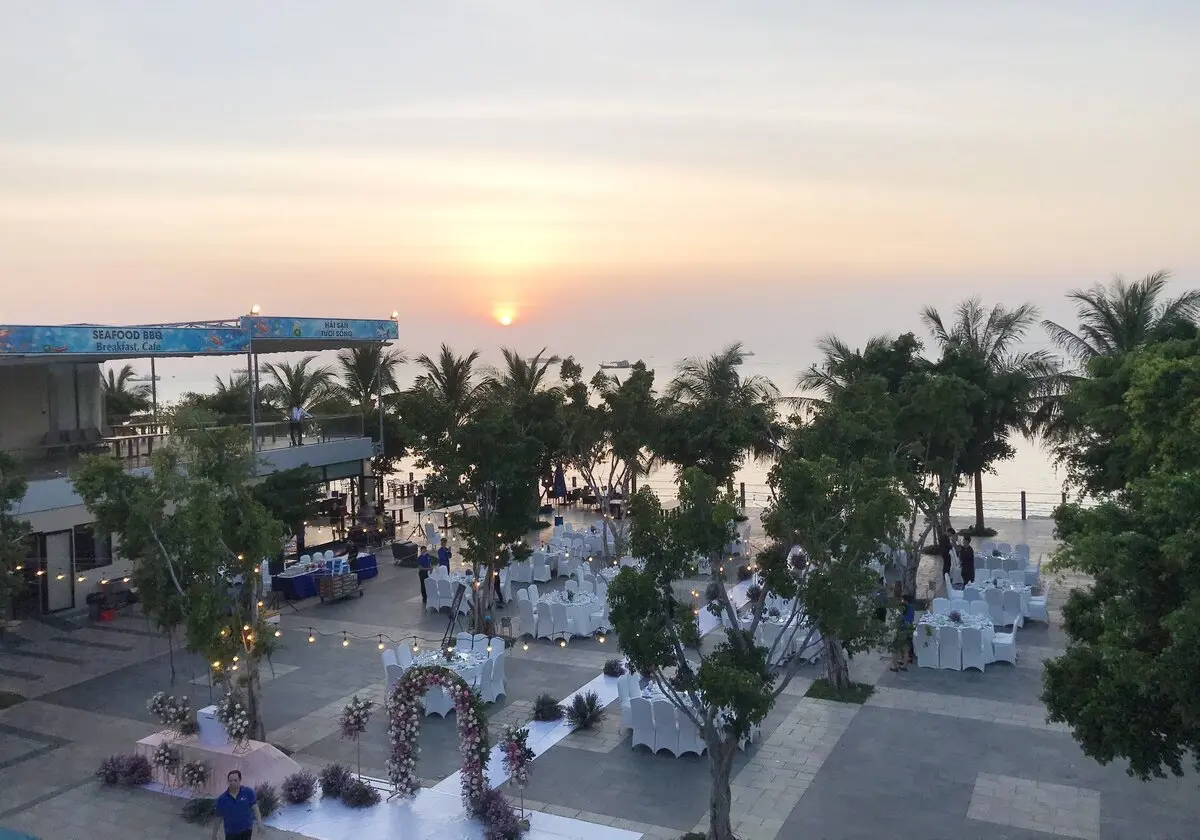 Ocean Bay Seafood Restaurant - Nh&agrave; h&agrave;ng n&ecirc;n gh&eacute; qua khi đến Vũng T&agrave;u 20