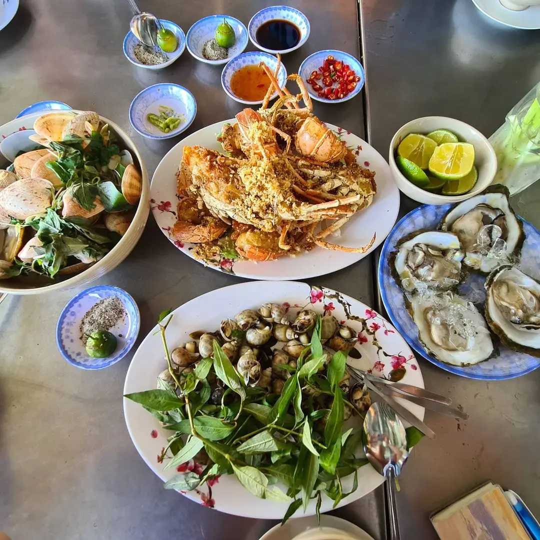 Qu&aacute;n Hải Sản Th&agrave;nh Ph&aacute;t - Linh đ&igrave;nh tiệc hải sản chất lượng đ&aacute;ng đồng tiền b&aacute;t gạo 7