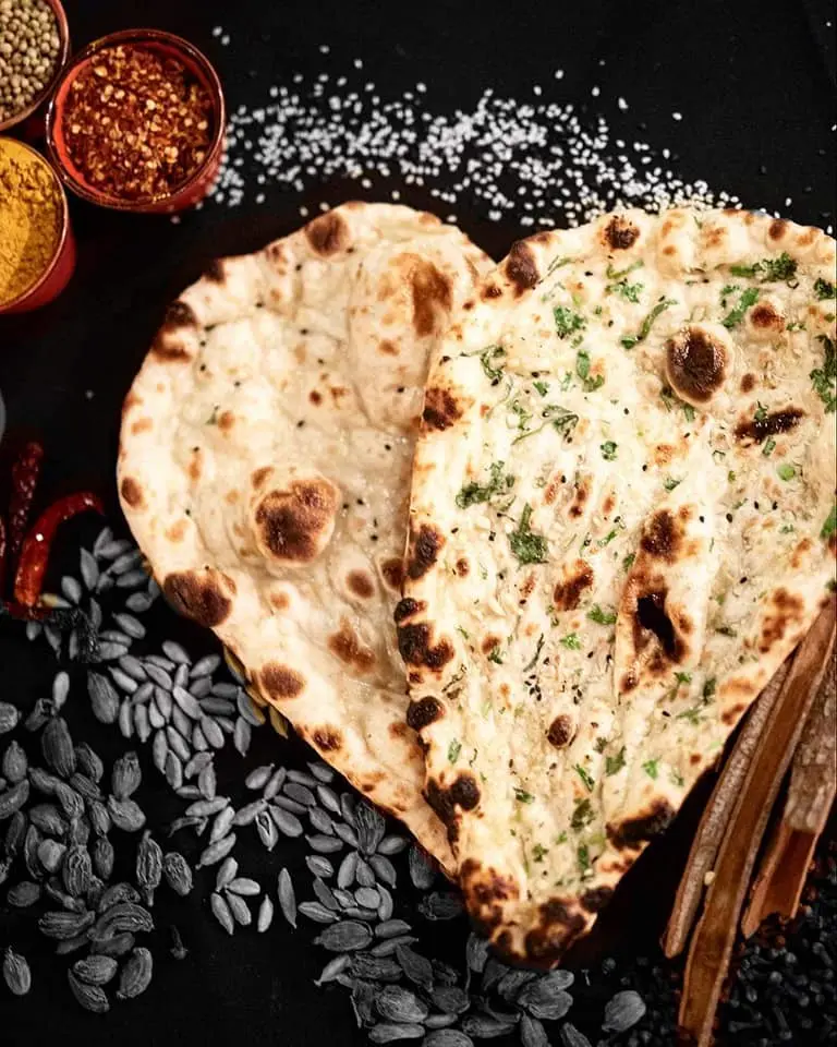 Taj Grill Indian Restaurant &ndash; Nh&agrave; h&agrave;ng Ấn Độ được mệnh danh ngon nhất Việt Nam c&oacute; g&igrave; hot 6