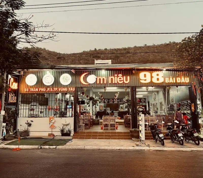 Top 12 quán cơm niêu Vũng Tàu được người dân địa phương yêu thích 2