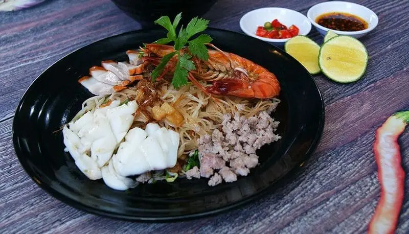 Top 8 qu&aacute;n hủ tiếu mực Vũng T&agrave;u g&acirc;y b&atilde;o giới ẩm thực 4