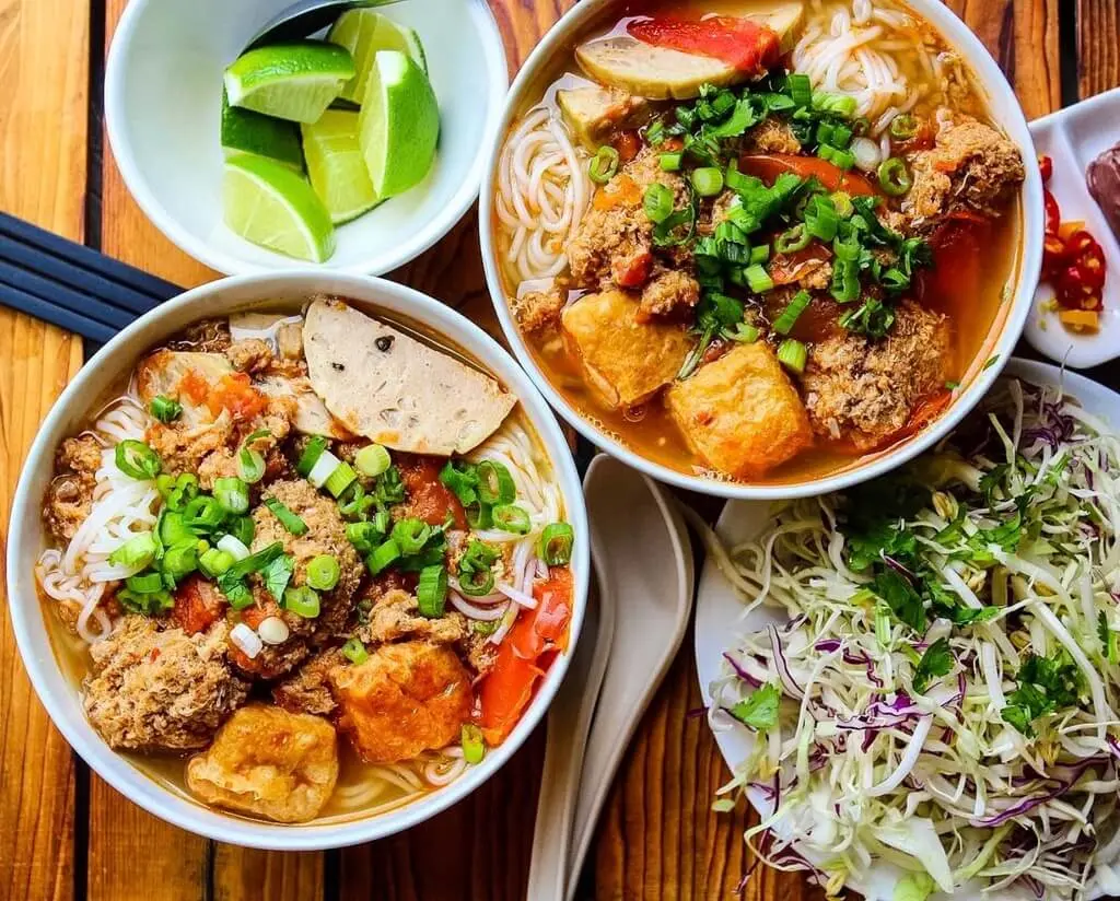 Top quán ăn ngon đường Đồ Chiểu Vũng Tàu - Con phố ẩm thực nức tiếng vừa nghe thôi đã thèm