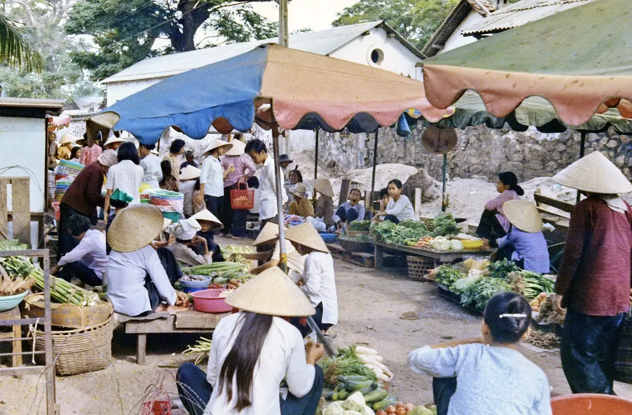 Ch&ugrave;m ảnh hiếm về cuộc sống ở Vũng T&agrave;u những năm 70 26
