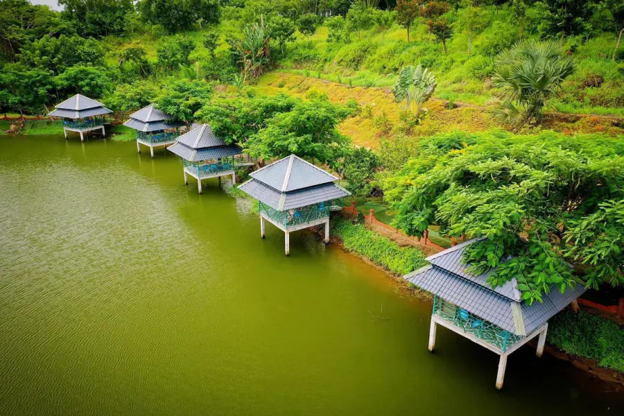 Kh&aacute;m ph&aacute; Khu sinh th&aacute;i d&atilde; ngoại Suối Gi&agrave;u cực hot ở Ch&acirc;u Đức 2
