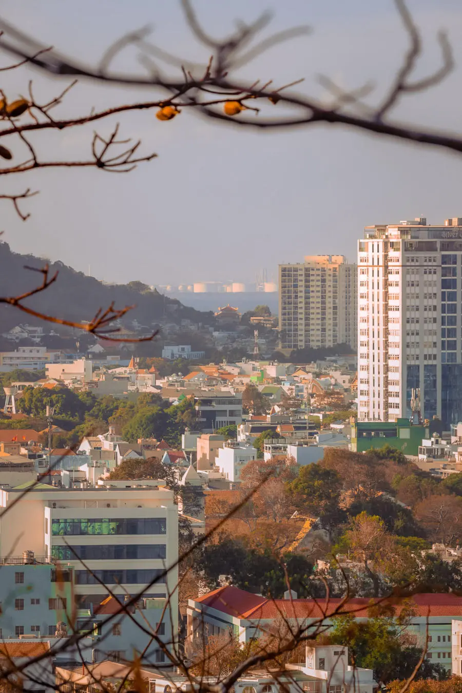 Kh&aacute;m ph&aacute; Vũng T&agrave;u y&ecirc;n b&igrave;nh qua từng lăng k&iacute;nh nghệ thuật 8