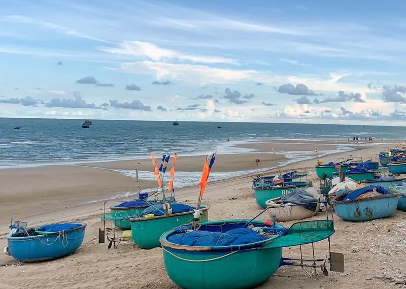 Về chợ Phước Hải thưởng thức hải sản tươi ngon 7