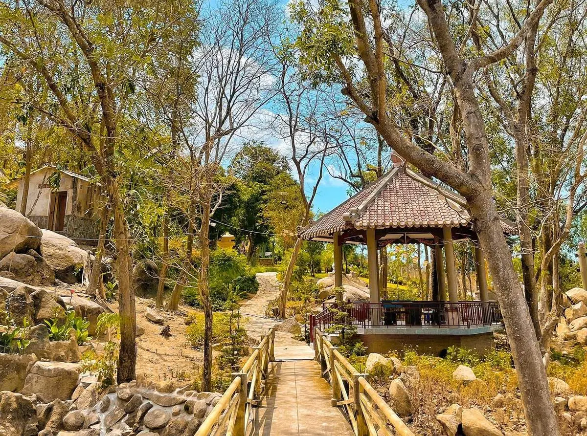 Ghé Núi Thị Vải chiêm ngưỡng không gian thiền tịnh