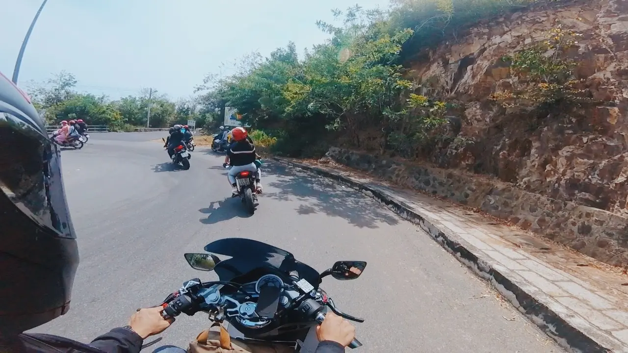 Kinh nghiệm đi Vũng T&agrave;u bằng xe m&aacute;y cho người đi lần đầu 2