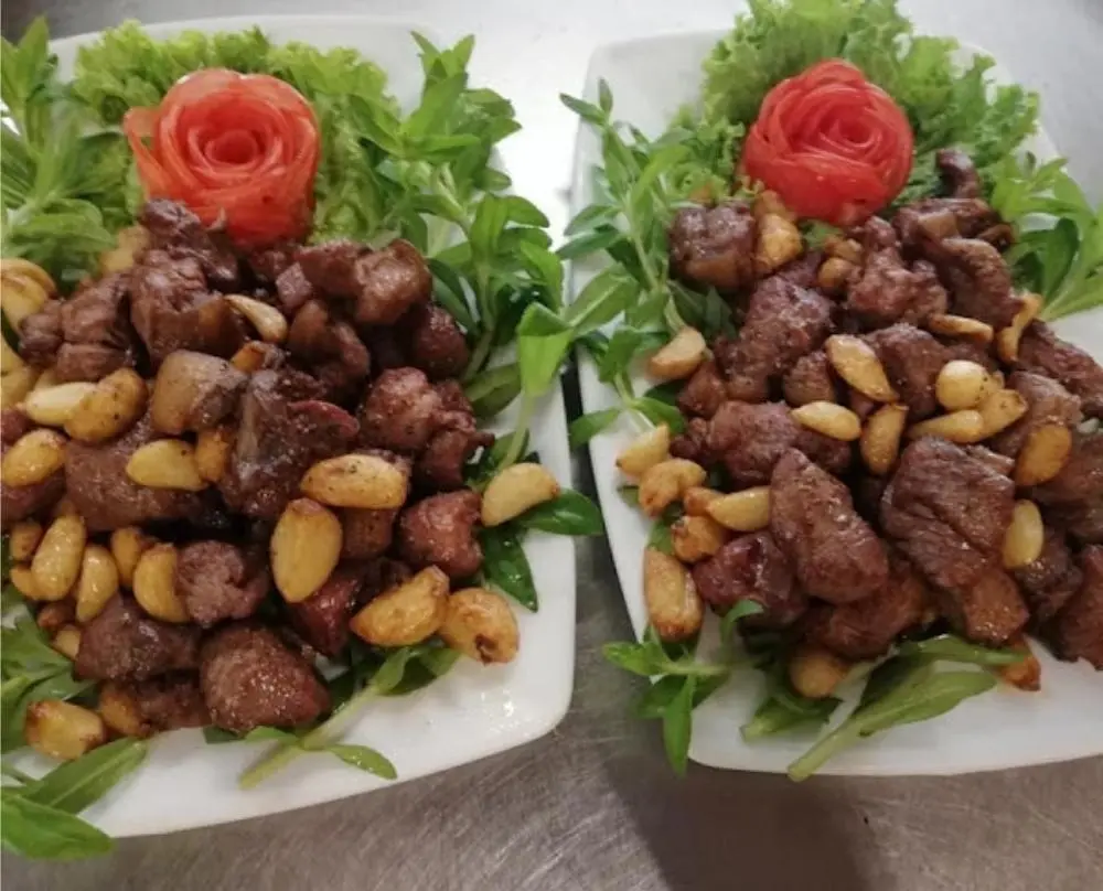Đến Nh&agrave; h&agrave;ng Mạnh Thắng thưởng thức ẩm thực chuẩn vị 8