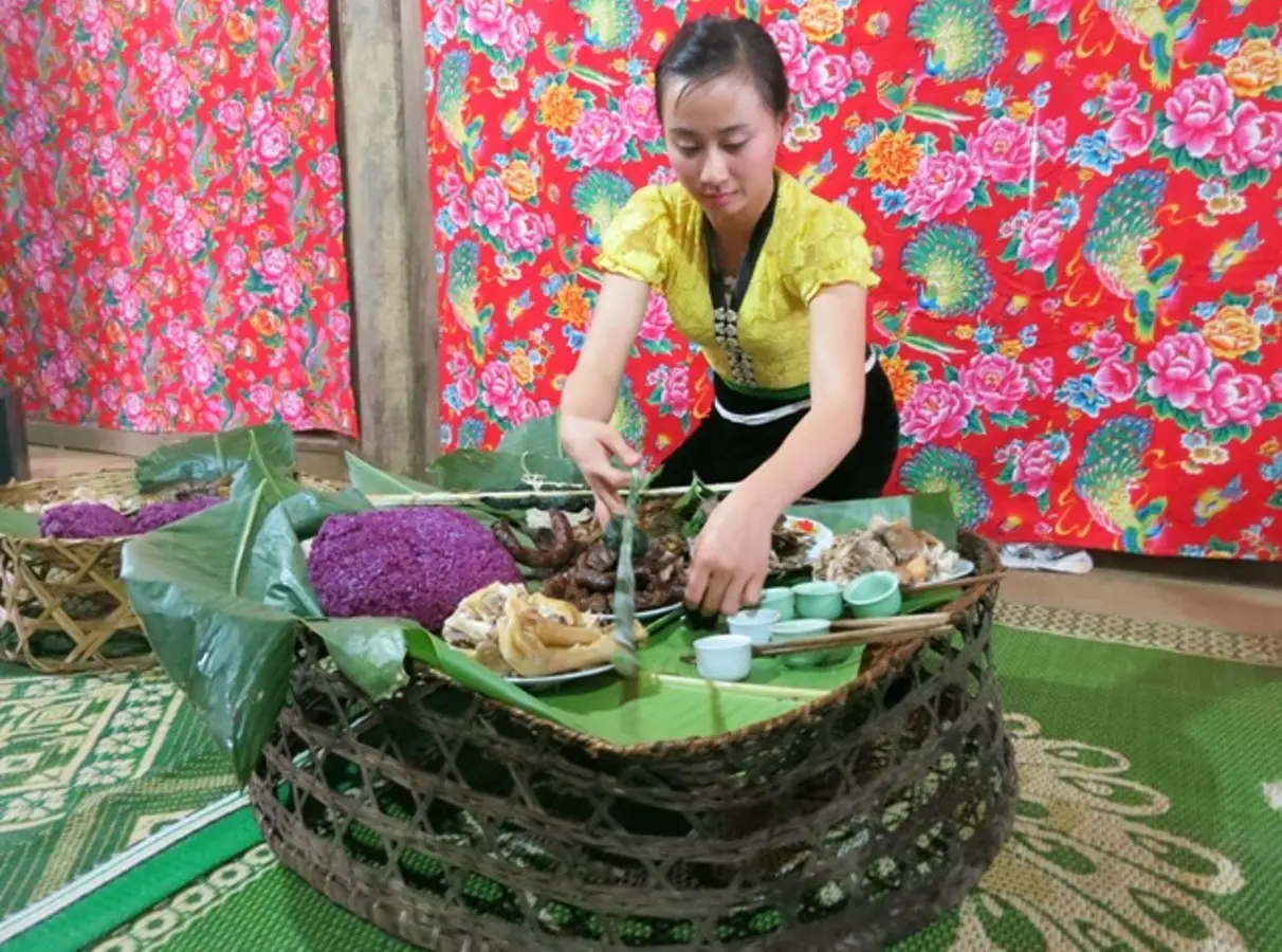 Mu&ocirc;n kiểu chế biến v&agrave; thưởng thức đặc sản P&agrave; mẳm khiến bao người nhớ m&atilde;i 4
