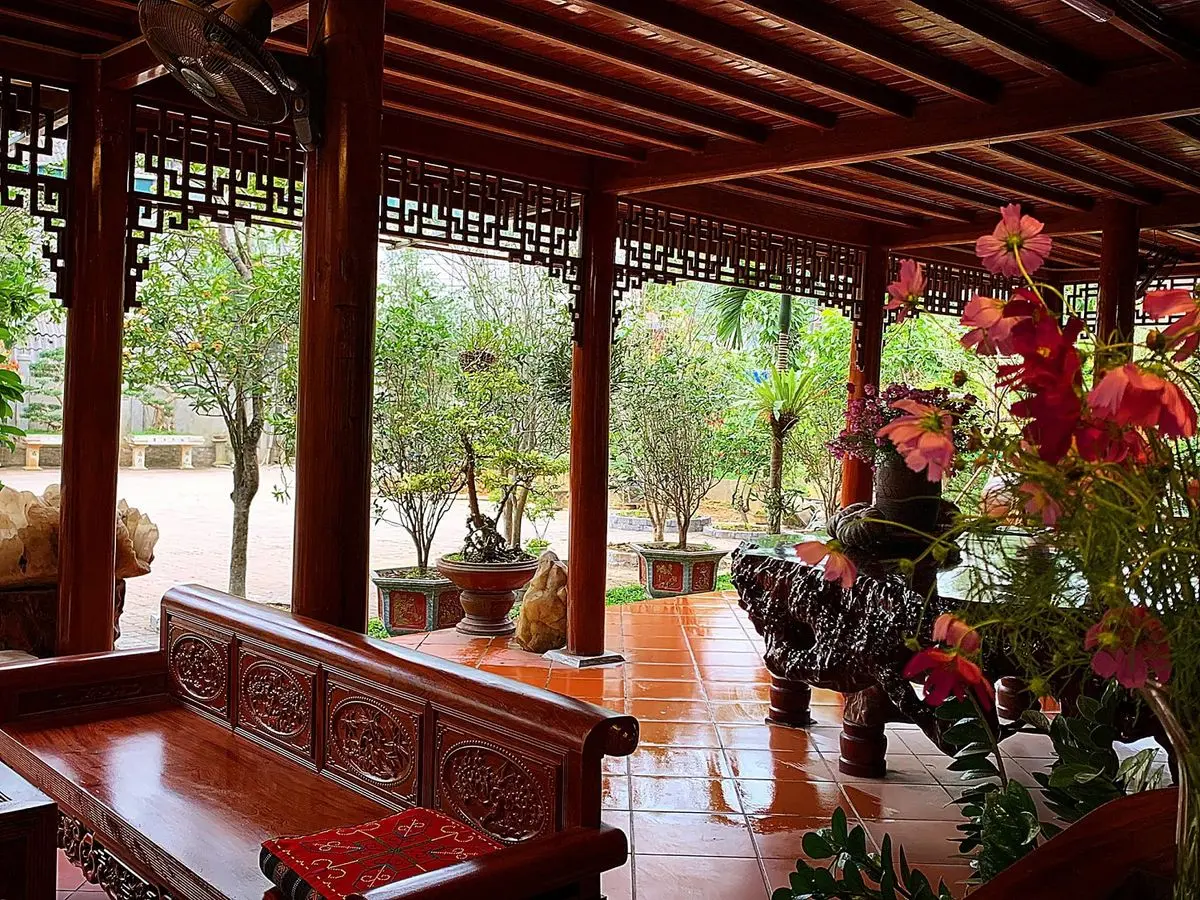 Nh&agrave; h&agrave;ng Oanh Hợp - M&ecirc; mẩn kh&ocirc;ng gian thưởng thức ẩm thực sang trọng, cuốn h&uacute;t 25