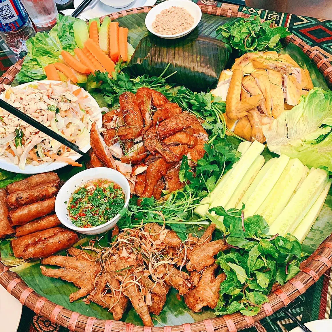 Nh&agrave; h&agrave;ng Oanh Hợp - M&ecirc; mẩn kh&ocirc;ng gian thưởng thức ẩm thực sang trọng, cuốn h&uacute;t 5