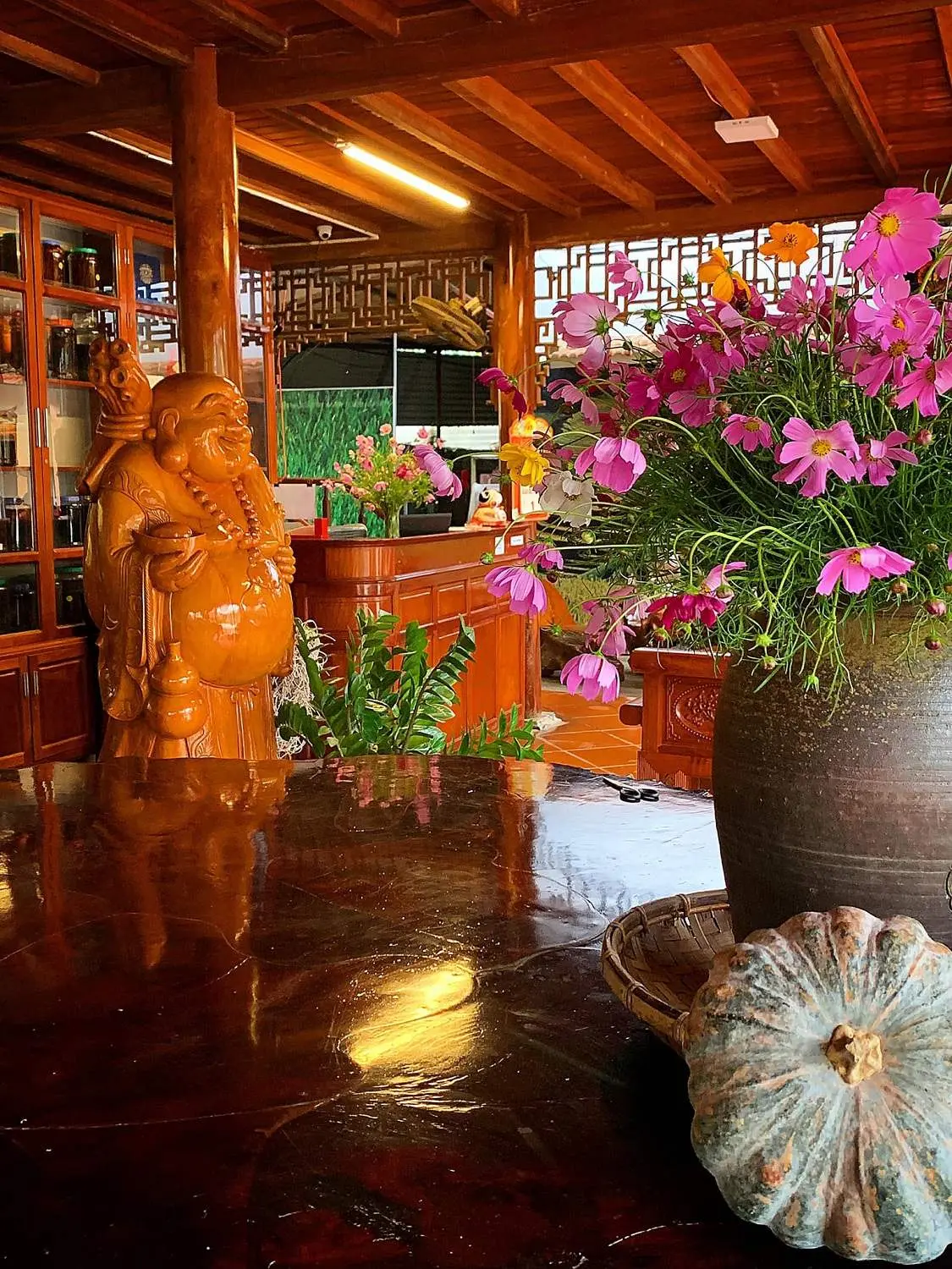 Nh&agrave; h&agrave;ng Oanh Hợp - M&ecirc; mẩn kh&ocirc;ng gian thưởng thức ẩm thực sang trọng, cuốn h&uacute;t 24