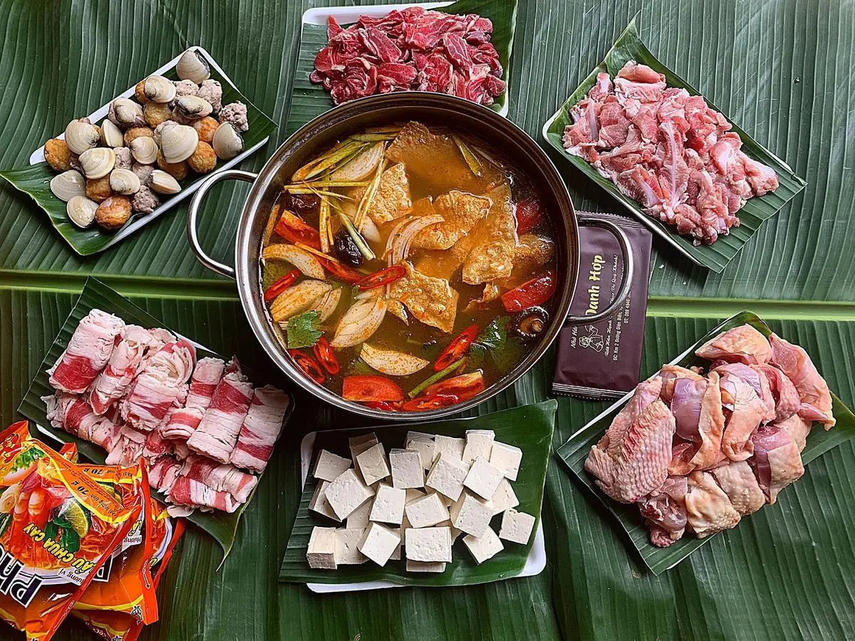 Nh&agrave; h&agrave;ng Oanh Hợp - M&ecirc; mẩn kh&ocirc;ng gian thưởng thức ẩm thực sang trọng, cuốn h&uacute;t 6