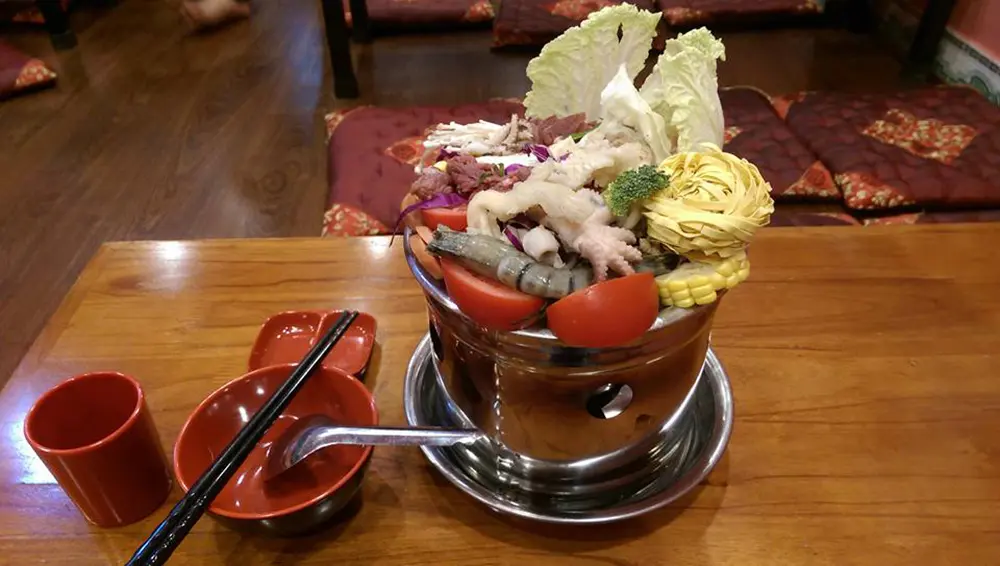 Thưởng thức m&igrave; cay 7 cấp độ tại Seoul &ndash; M&igrave; Cay Y&ecirc;n B&aacute;i 9