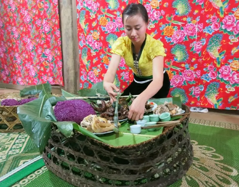 Muôn kiểu chế biến và thưởng thức đặc sản Pà mẳm khiến bao người nhớ mãi