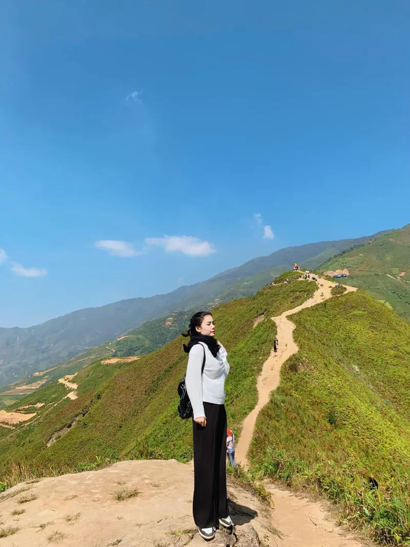Đến T&agrave; X&ugrave;a t&igrave;m về ch&uacute;t b&igrave;nh y&ecirc;n giữa thị th&agrave;nh n&aacute;o nhiệt 9