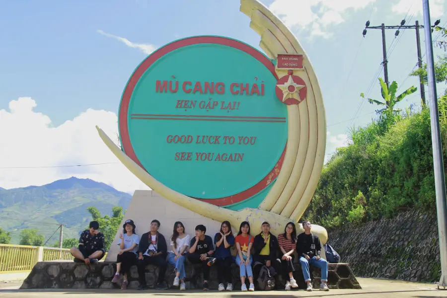 L&ecirc;n đường kh&aacute;m ph&aacute; M&ugrave; Cang Chải săn m&ugrave;a l&uacute;a ch&iacute;n v&agrave;ng 12