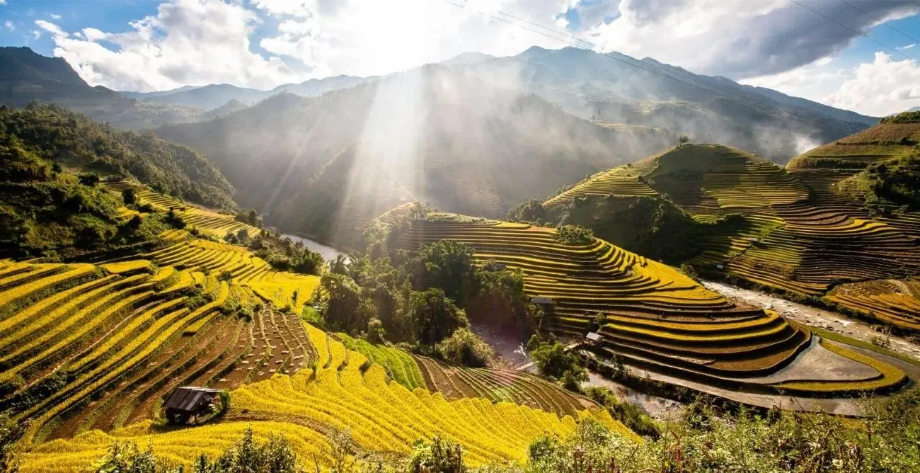 Leo dốc tr&ugrave;ng điệp, Review La P&aacute;n Tẩn đẹp si m&ecirc; 9