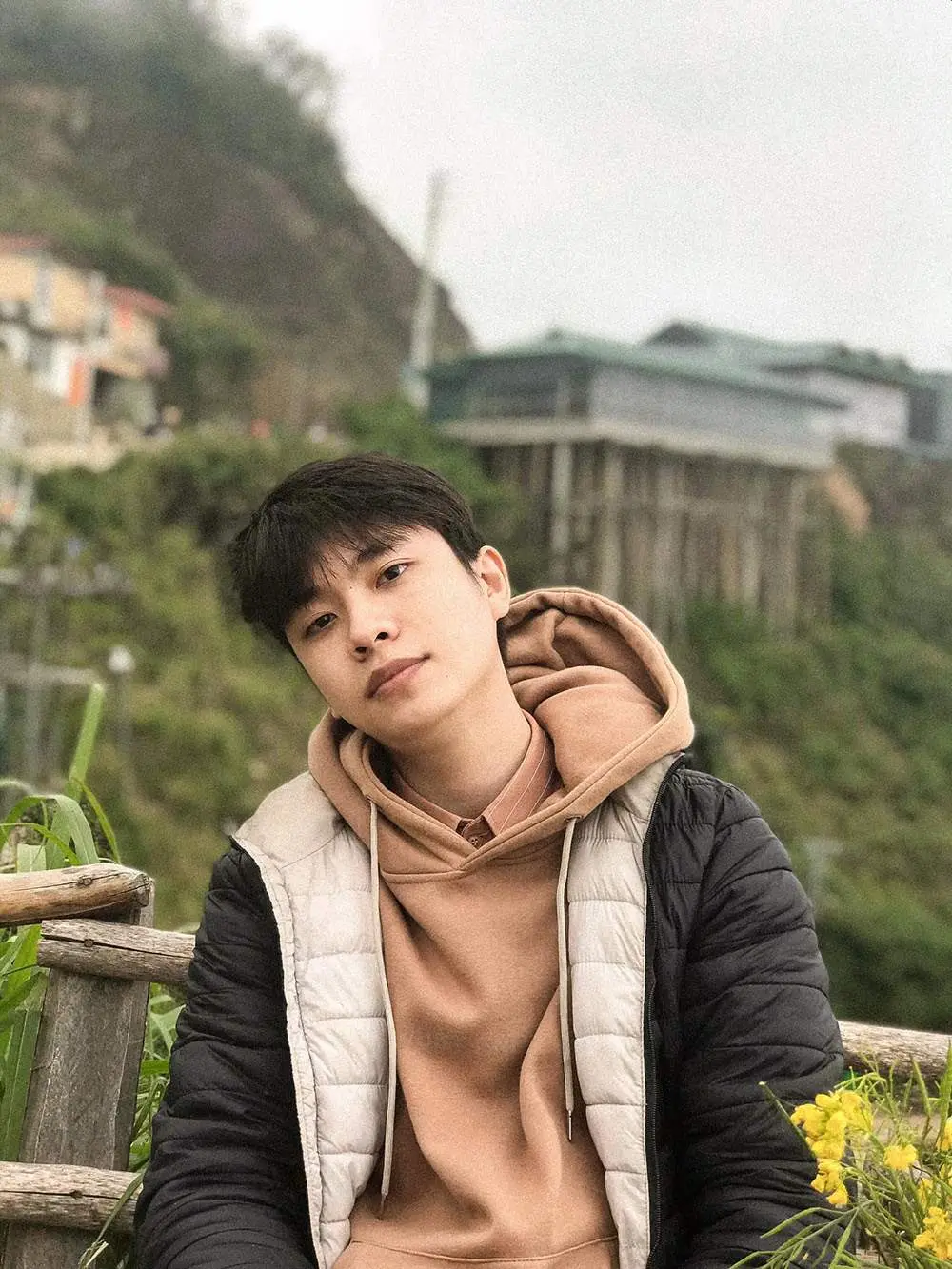 Review T&agrave; X&ugrave;a - Ng&agrave;y kh&ocirc;ng m&acirc;y th&igrave; c&oacute; g&igrave; th&uacute; vị? 8