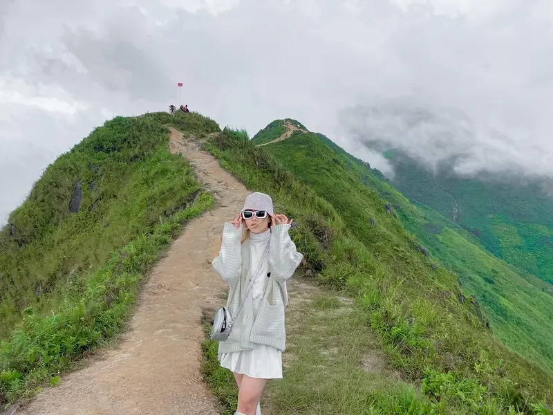 T&agrave; X&ugrave;a, mỹ cảnh ẩn m&igrave;nh trong l&agrave;n m&acirc;y trắng x&oacute;a 5