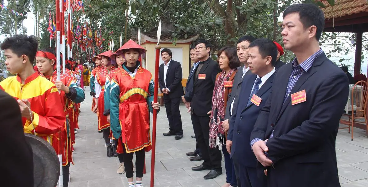 Lễ hội Đền Mẫu Thác Bà - Chốn linh thiêng trên đỉnh Hoàng Thi