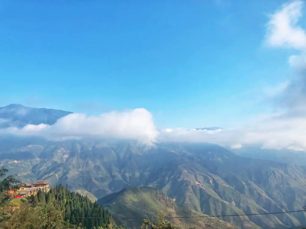 3 ng&agrave;y trekking chinh phục sống lưng khủng long T&agrave; X&ugrave;a 2