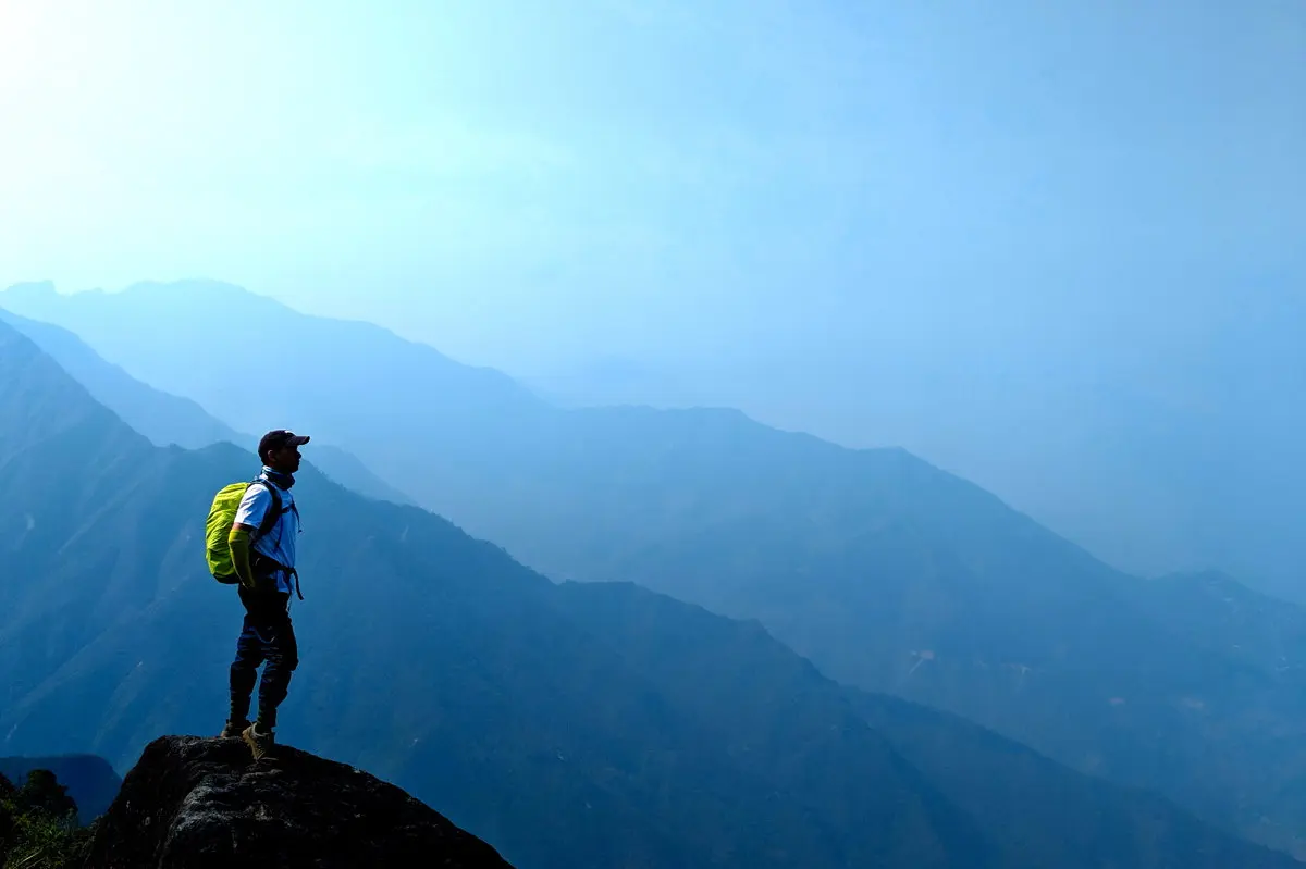 Lịch tr&igrave;nh trekking T&agrave; X&ugrave;a 3N2Đ - 72 giờ leo n&uacute;i săn m&acirc;y 20