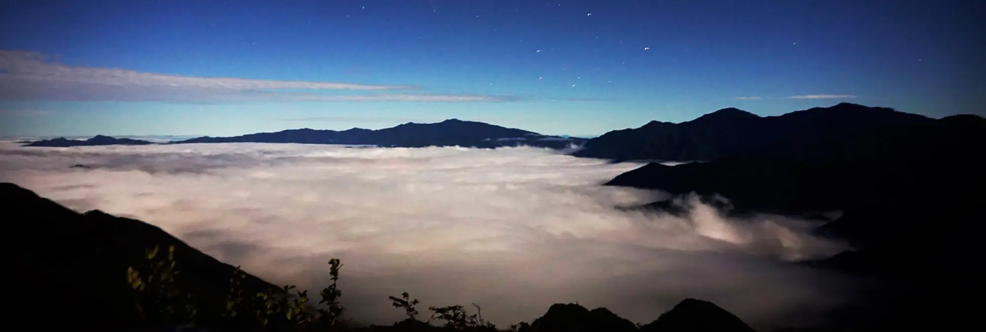 Trekking Tà Chì Nhù 2N3Đ - Chơi vơi giữa mây trời